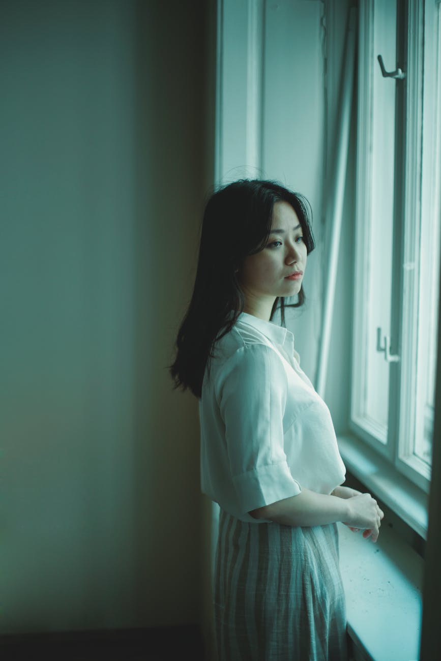 歌詞考察①「嗚呼いつもの様に 過ぎる日々にあくびが出る」― 変化のない日常の虚しさ